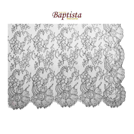 Mantilla Chantilly Negra 110x220 cm Ref. 142 – Central Encajera